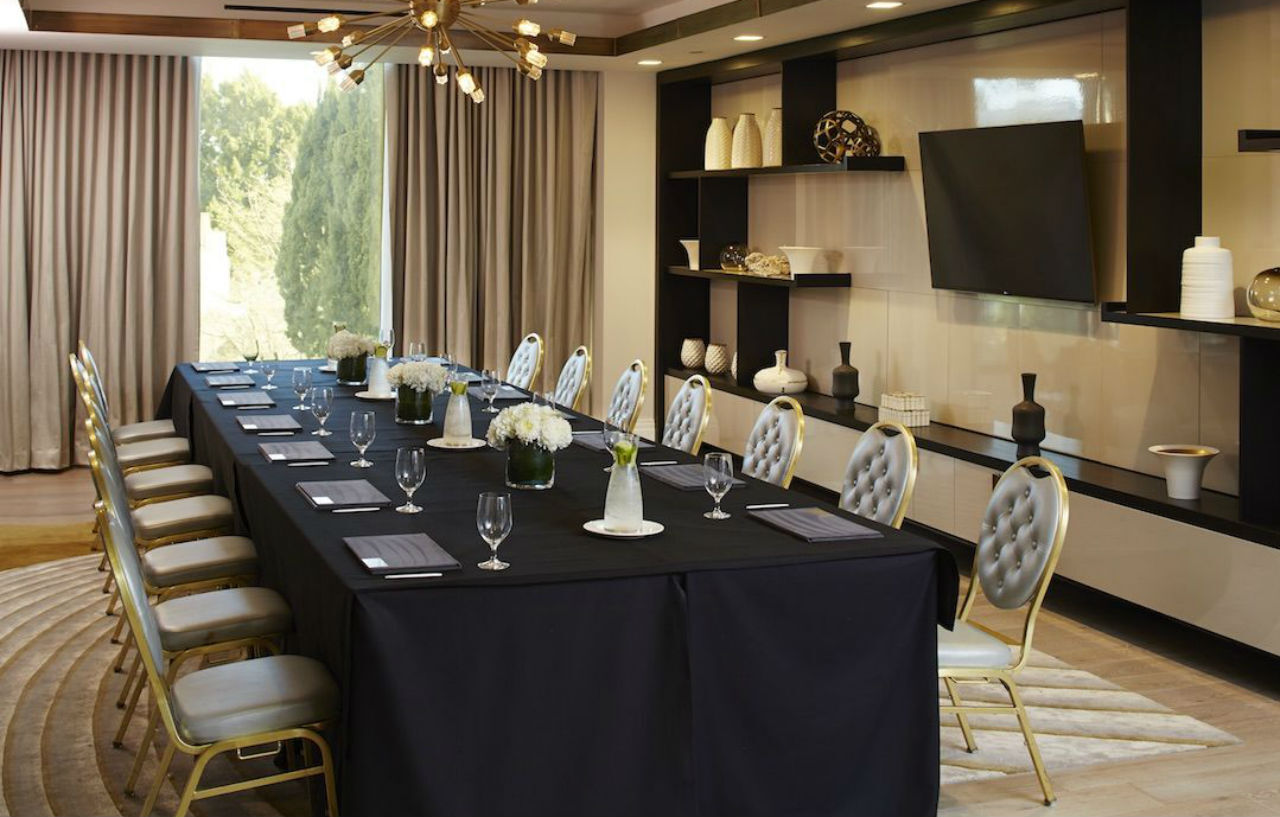 เดอะลอนดอน เวสต์ ฮอลลีวูด แอต เบเวอร์ลี ฮิลล์ส Hotel West Hollywood ภายนอก รูปภาพ Boardroom at the JW Marriott Scottsdale Camelback
